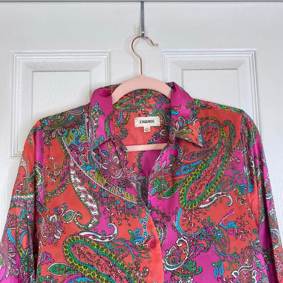 L'AGENCE Tyler Paisley Print Silk Shirt Rhodamine Bright Pop Size XS Pink - Picture 3 of 7